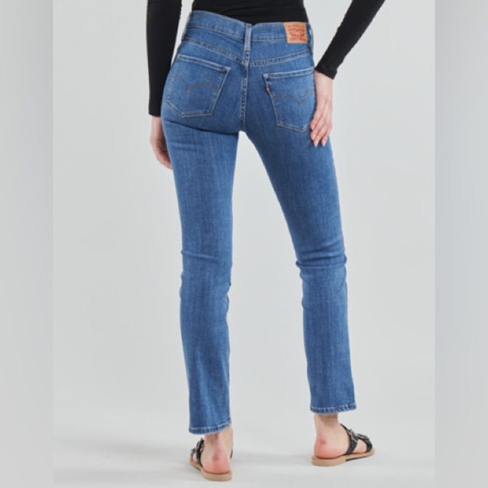 Levi's Shaping Straight Jean  in Lapis Gem 27